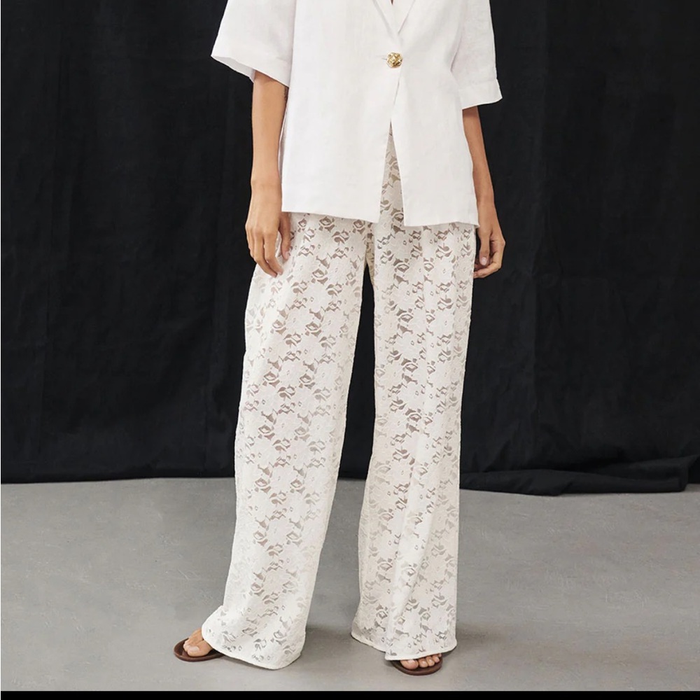 DISSH White Wide Leg Lace Jumpsuit